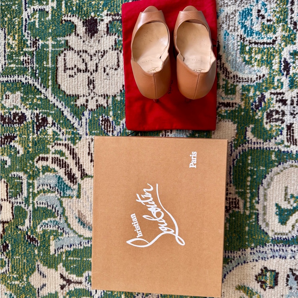 Christian Louboutin Tan Peep-Toe Heels - Picture 8 of 8